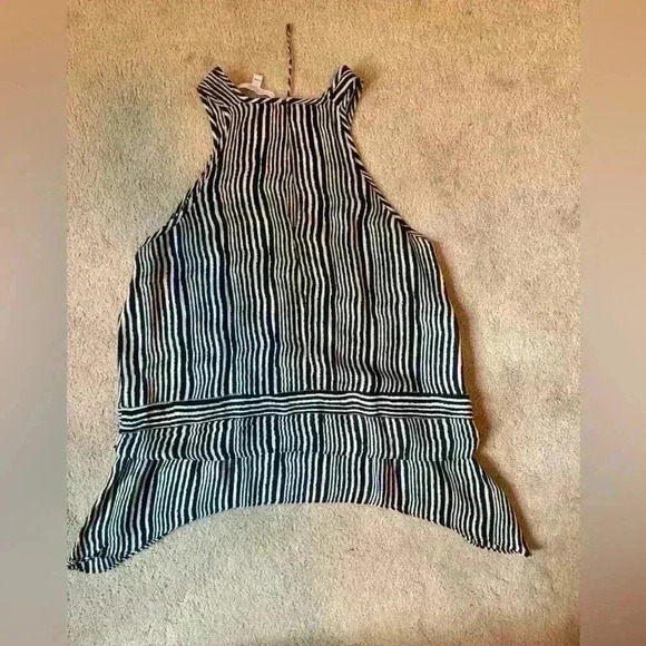 10 Crosby Derek Lam Womens Size 8 Silk Double Hem Sleeveless Blouse Black White - Picture 4 of 4